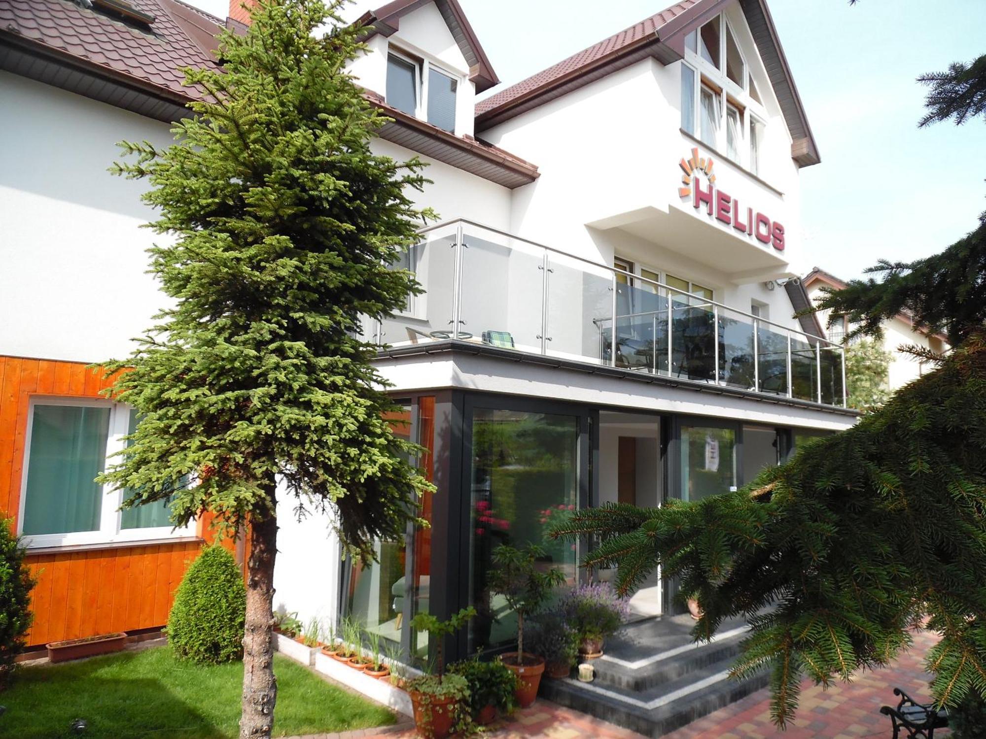 Helios Hotel Dębki Kültér fotó